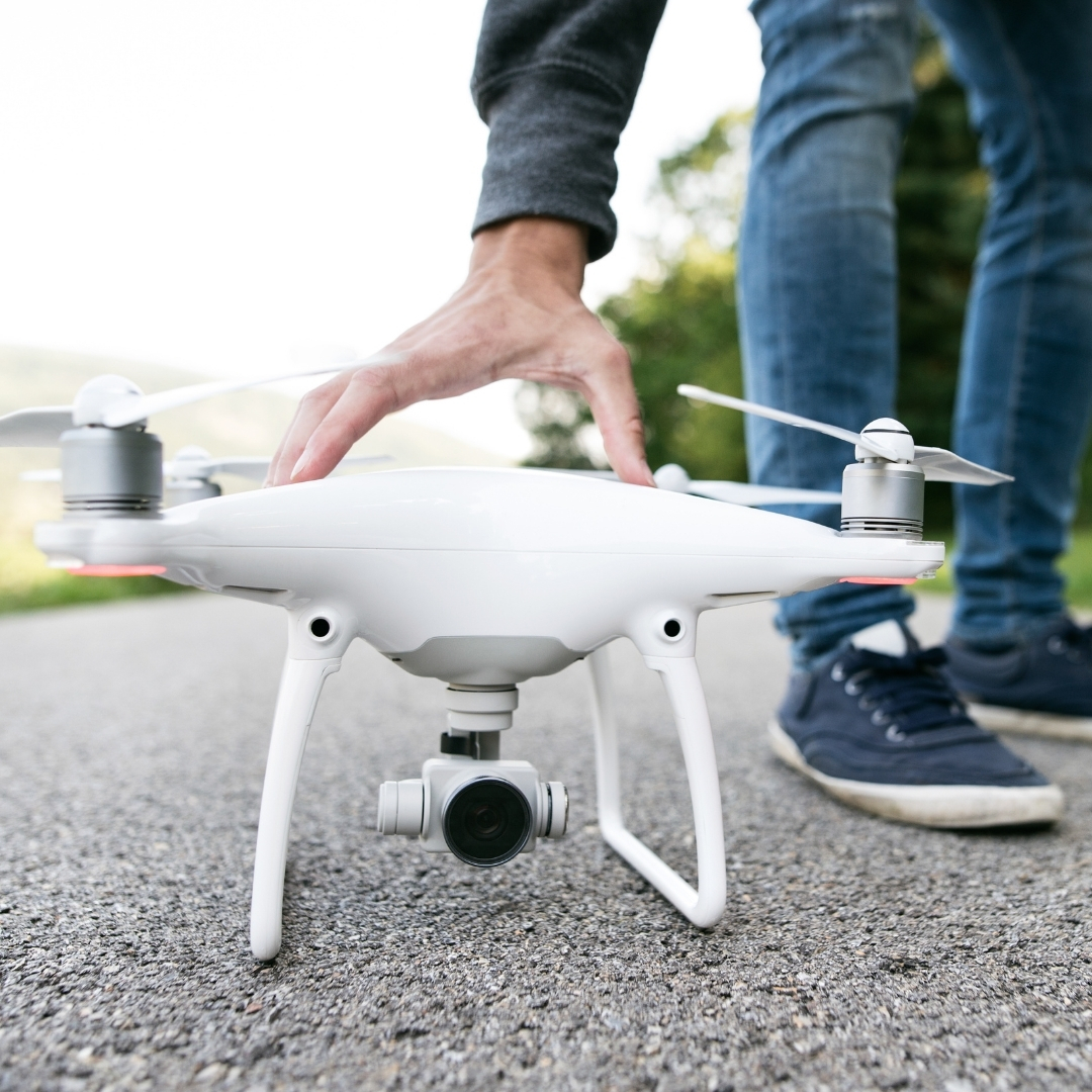 Usage des drones par les agents immobiliers : Qu’en est-il du droit à l’image ?
